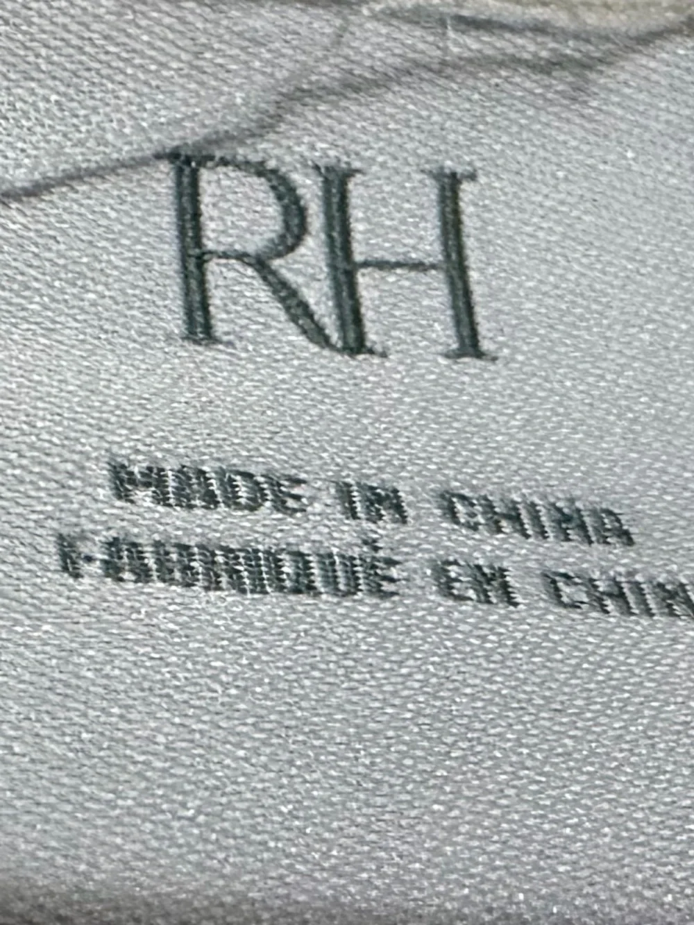 Restoration hardware ULTIMATE FAUX FUR PILLOW COVER - SQUARE  White lion